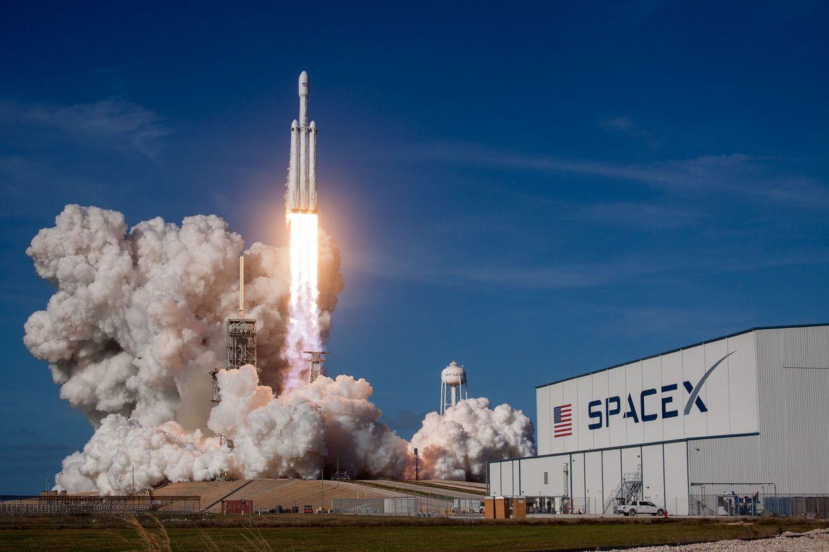 Falcon Heavy Rocket