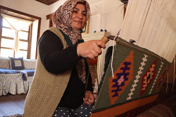 Kula Handwoven Carpet