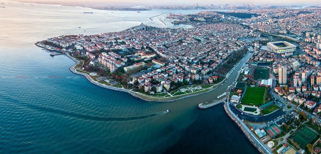 Kadıköy (District)