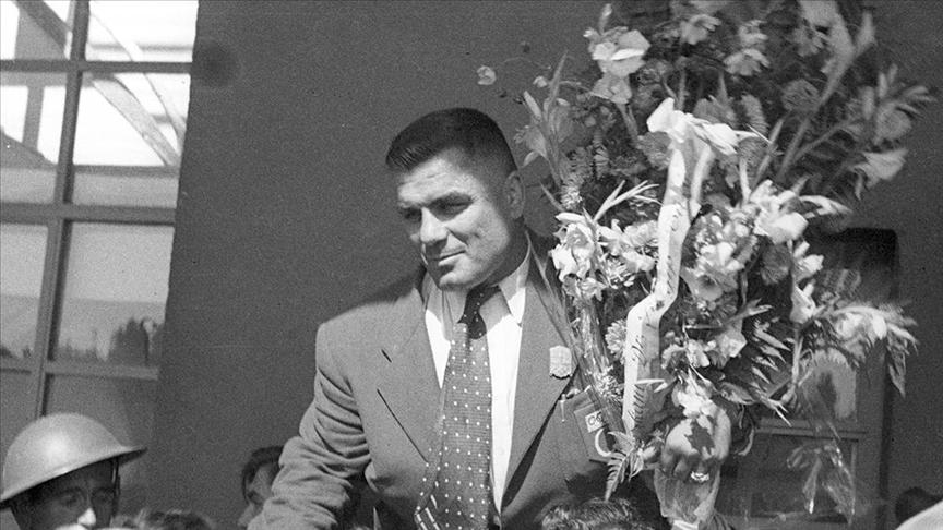 Yaşar Doğu