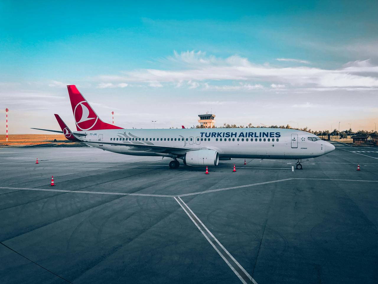 Turkish Airlines (THY)
