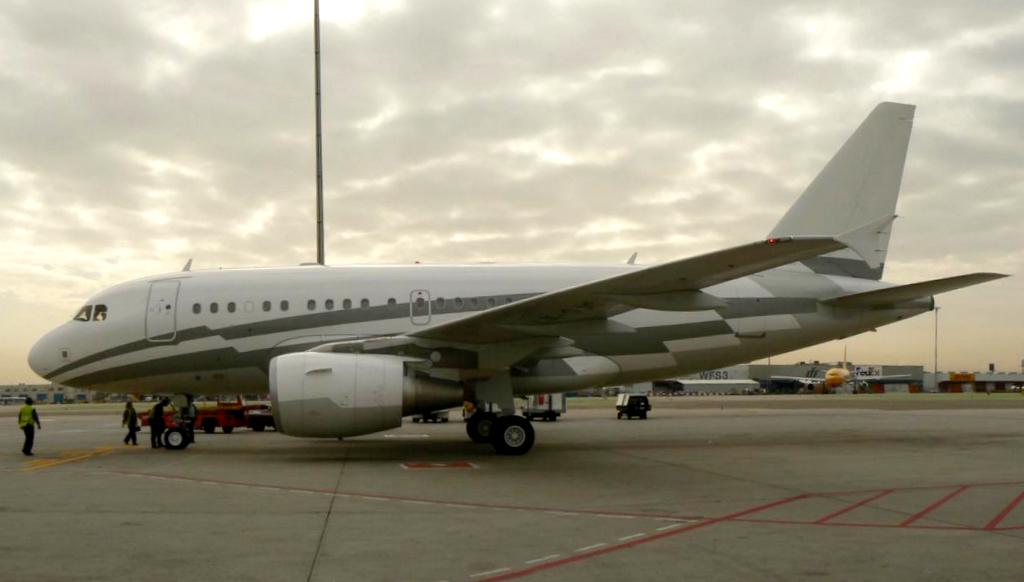 Airbus A318