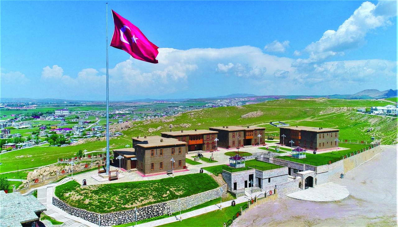 Tarihi Van Evleri