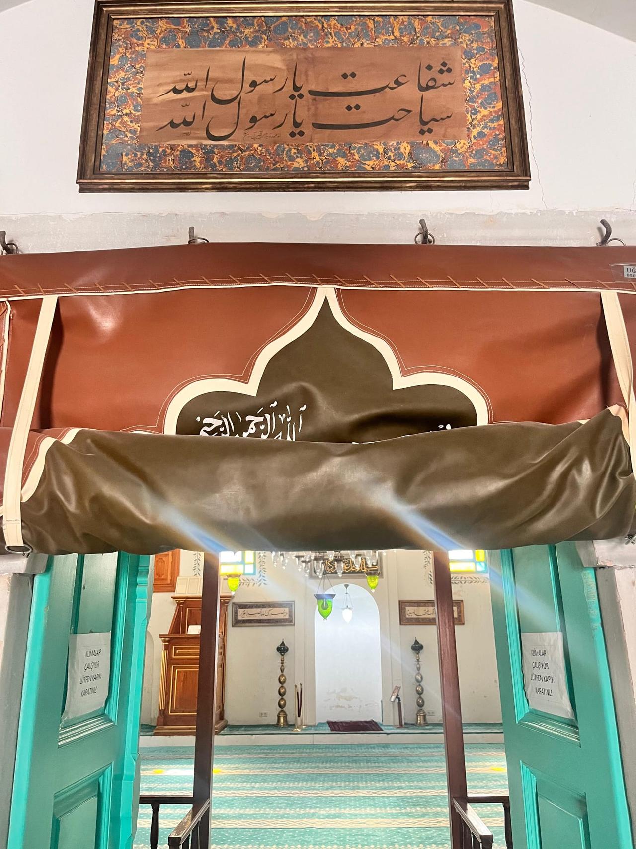 Ahi Çelebi Camii 