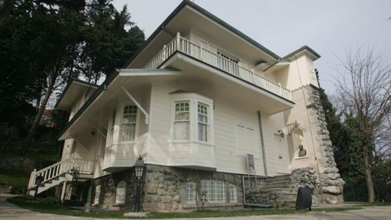 Aşiyan Museum