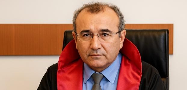 Mehmet Selim Kiraz 