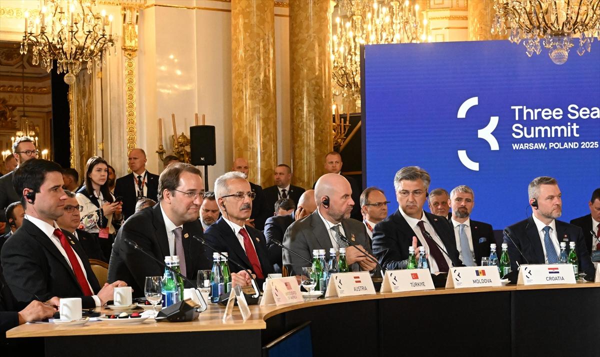 Türkiye’nin Üç Deniz Girişimi’ne Stratejik Ortak Olarak Katılımı (2025)