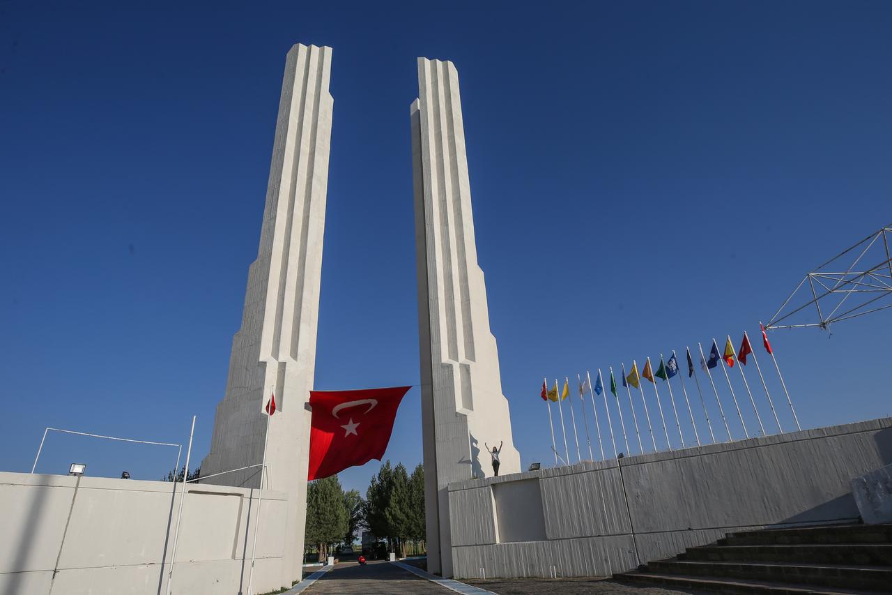 1071 Malazgirt Zafer Anıtı