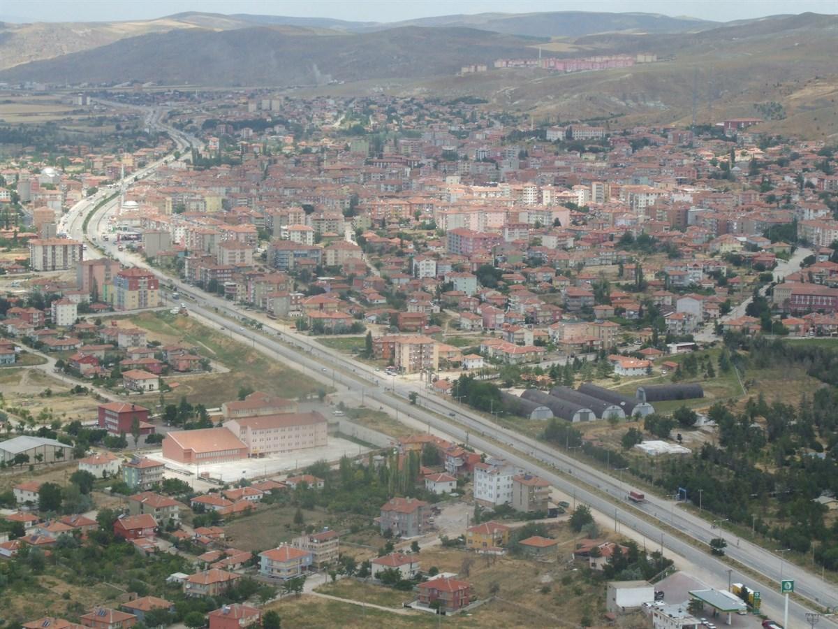 Şereflikoçhisar (District)