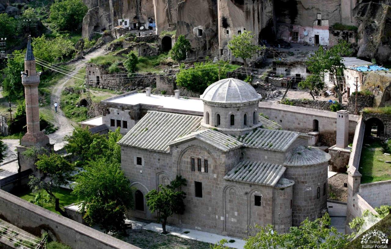 Kilise Camii (Aziz Gregorius Kilisesi)