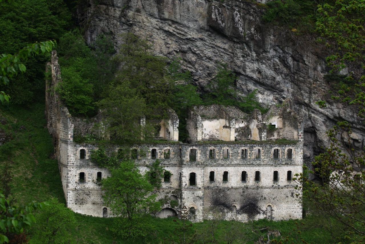 Vazelon Monastery