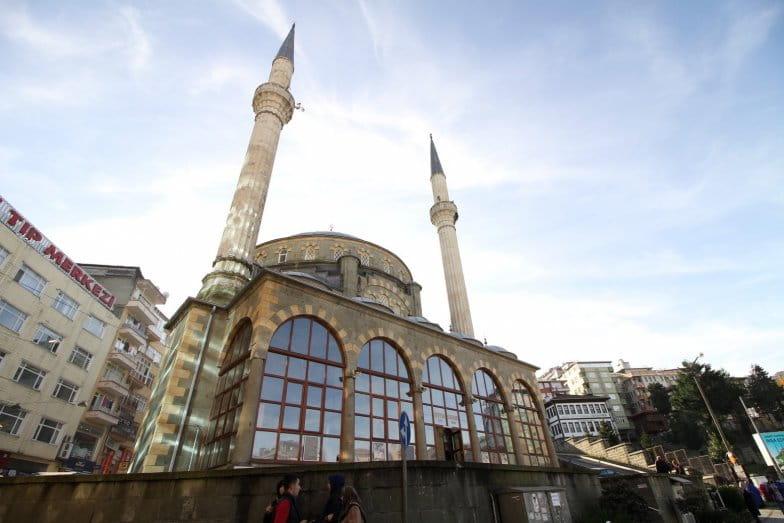 Şeyh Camii