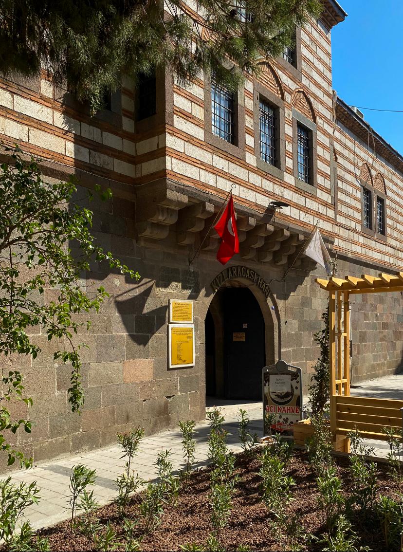 Kızlarağası Hanı