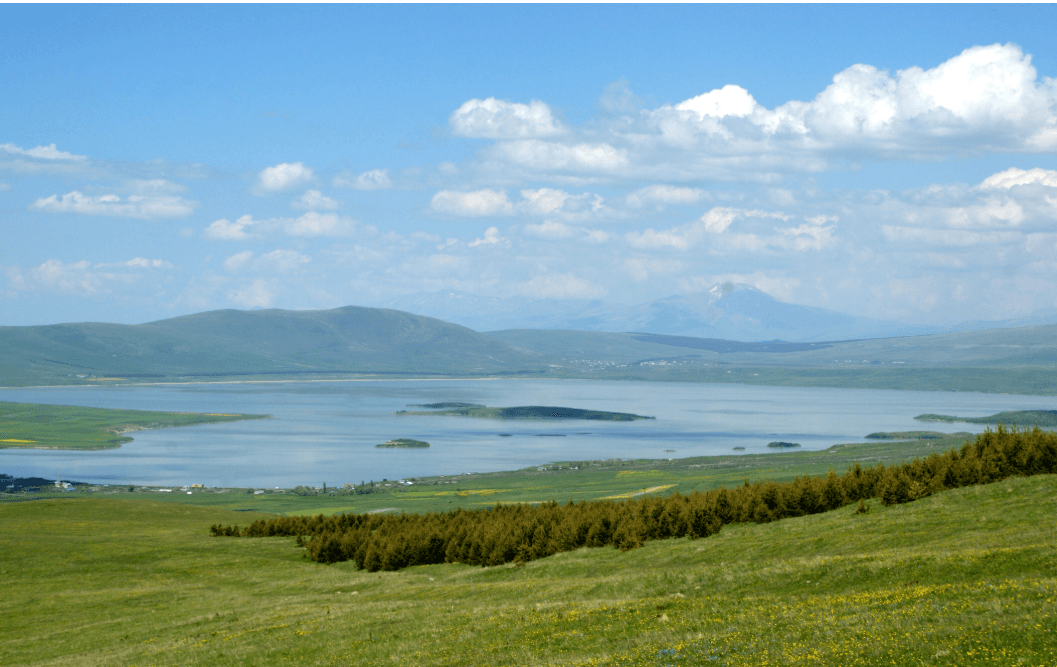 Aktaş Lake