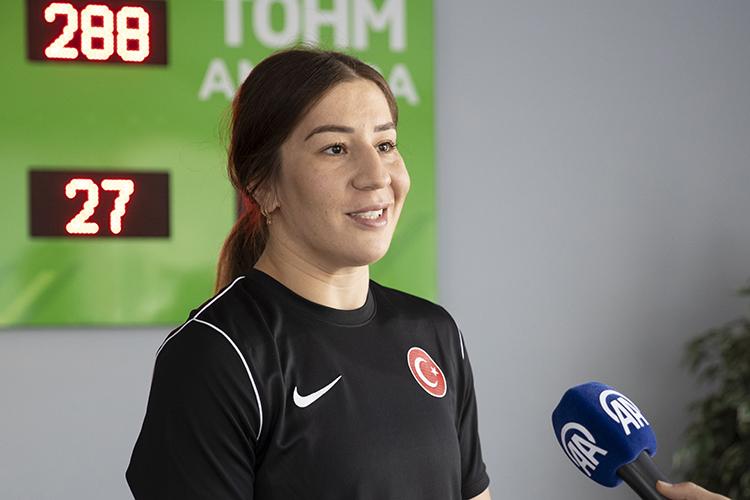 Yasemin Adar