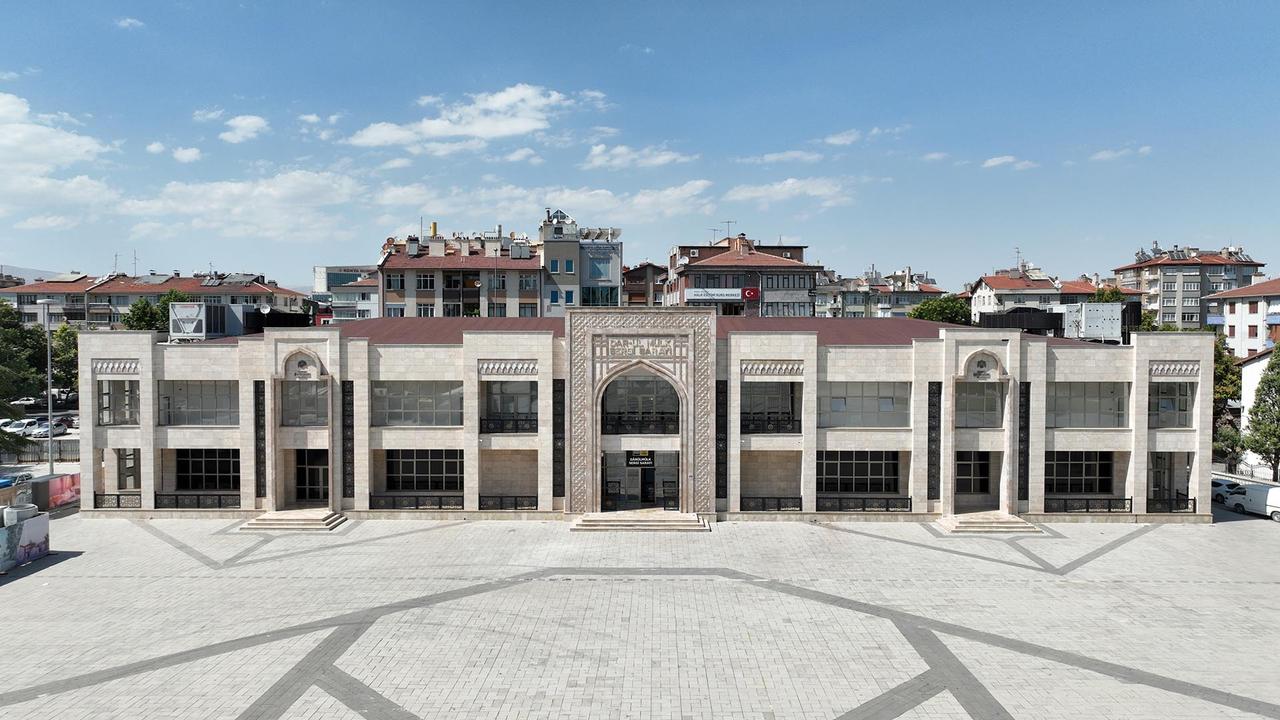 Darü’l-Mülk Sergi Sarayı