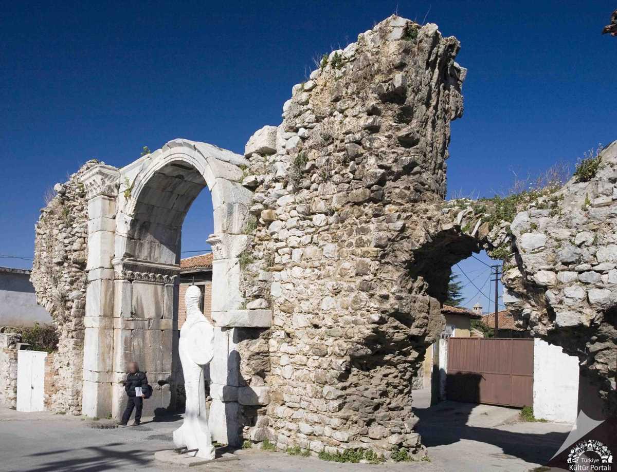 Baltalı Gate