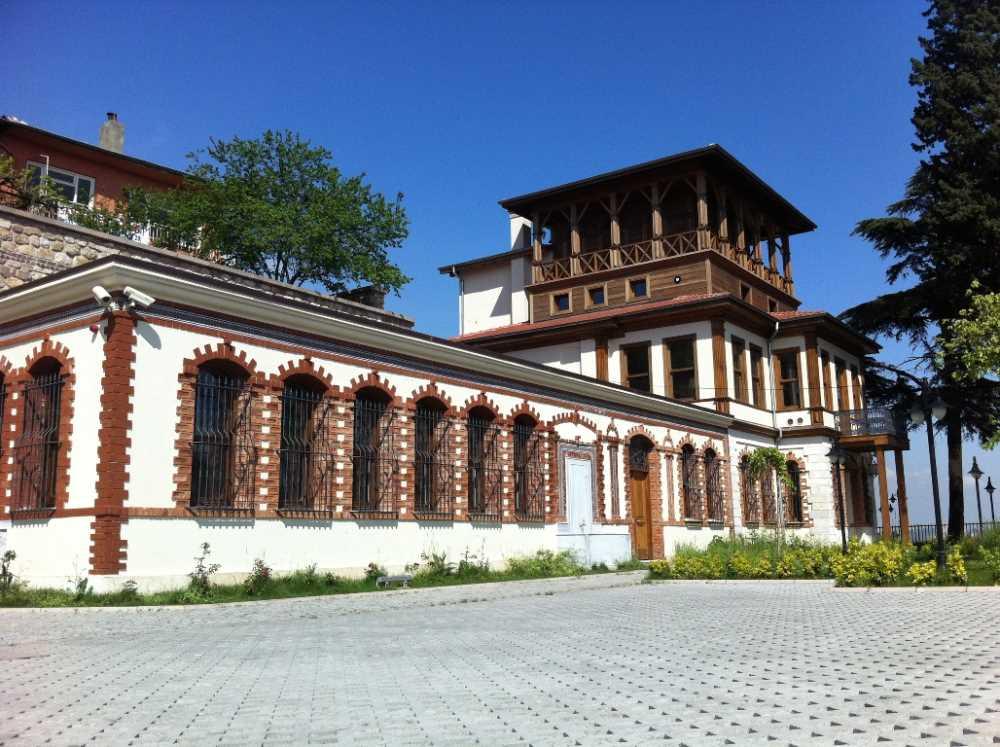 İzmit Selim Sırrı Paşa Konağı
