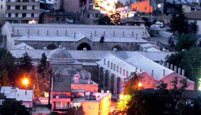 ulukisla-han.jpg