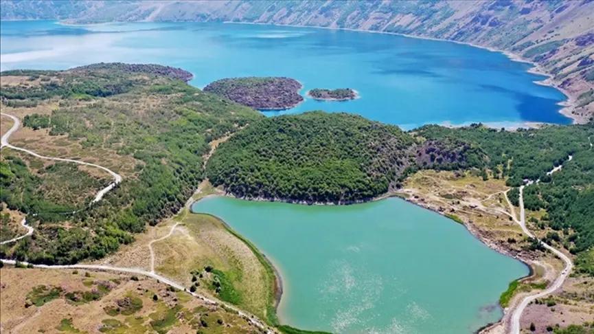 Nemrut Crater Lake