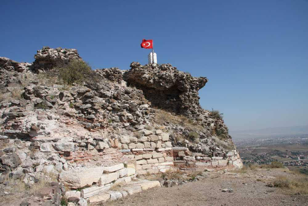 Karacahisar Castle