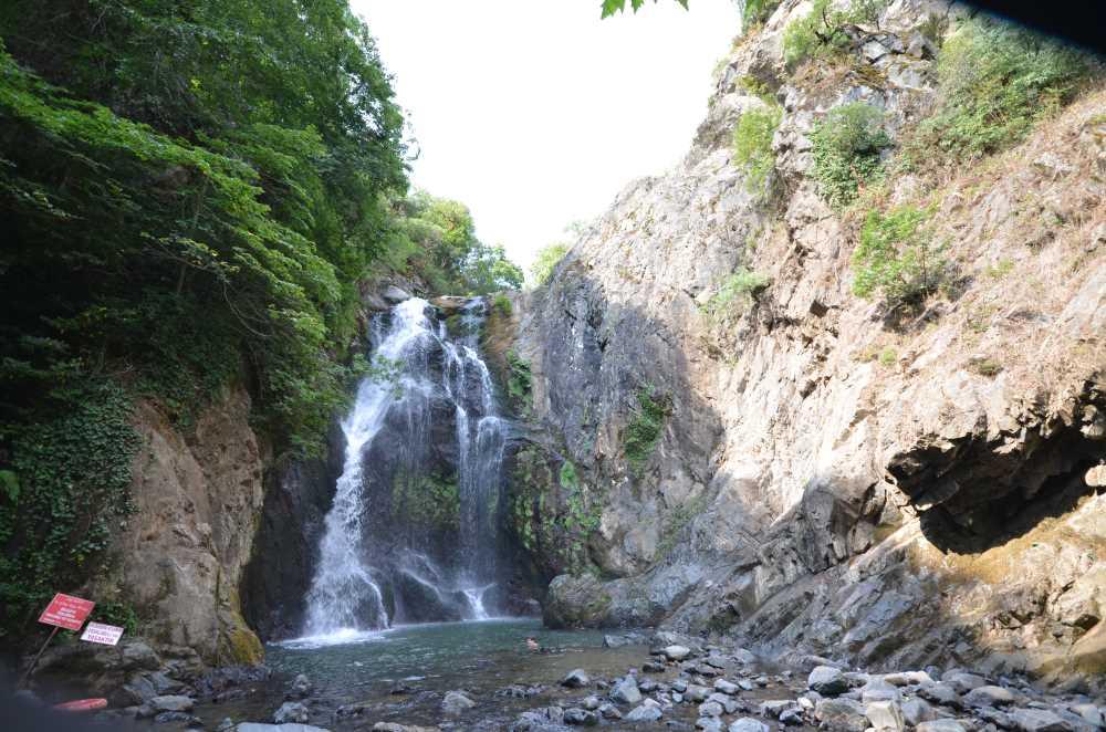 Sudüşen Waterfall