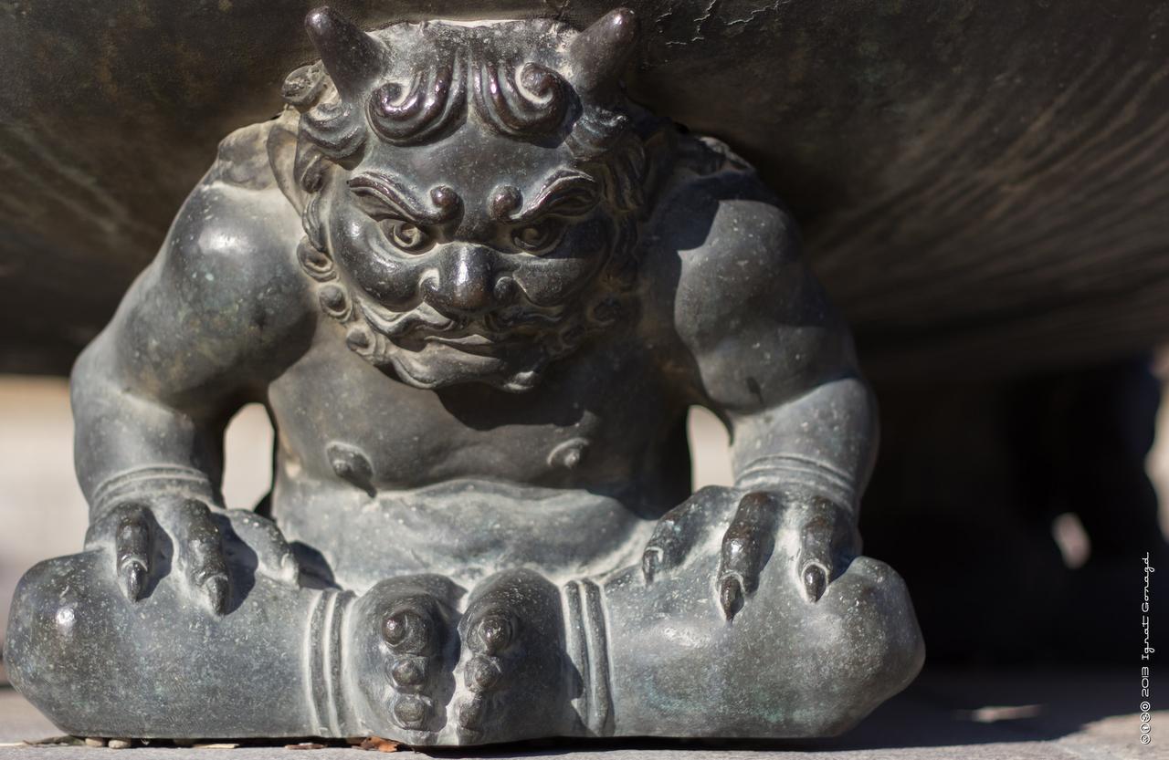 Oni