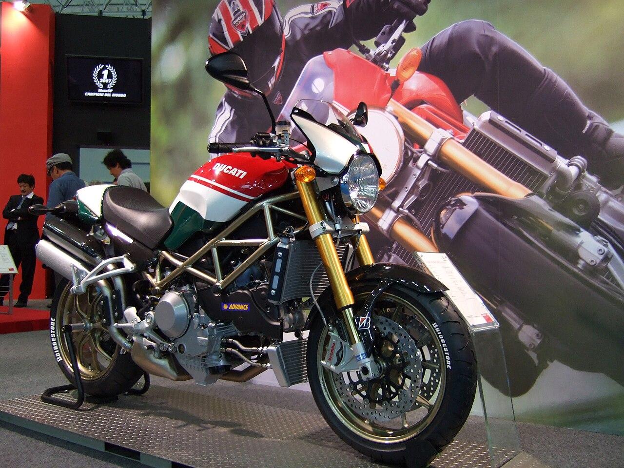 Ducati Monster 937