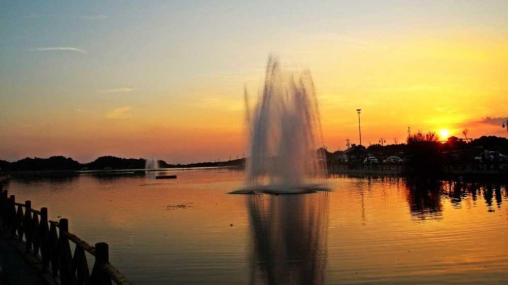 Kapaklı Kazak Lake