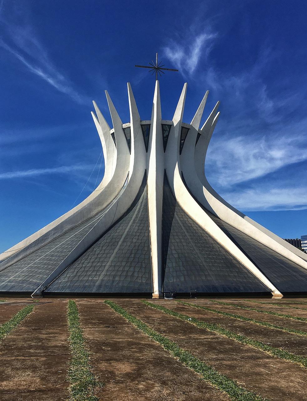 cathedral-3900070_1280.jpg