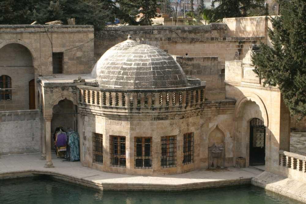 Halilü'r-Rahman Medresesi 
