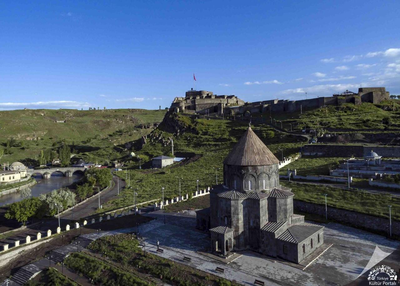 Kars Kümbet Camii 