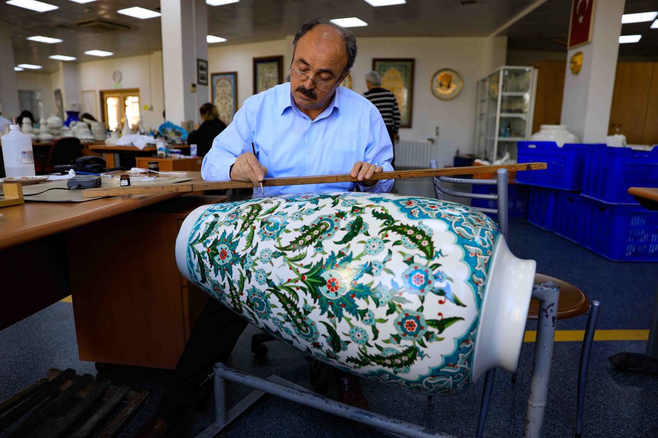 yıldız porselen fabrikası.jpg