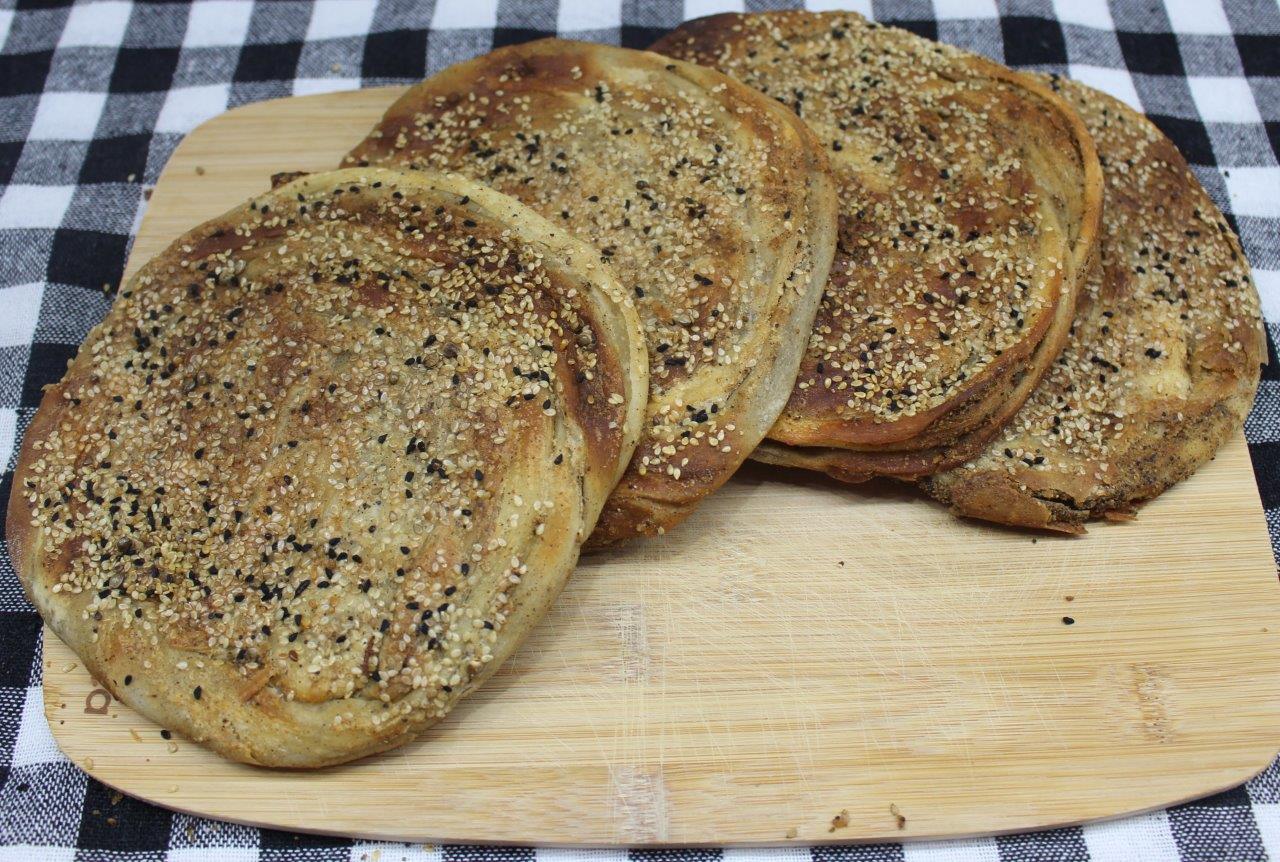 Kadınhanı Kömbesi