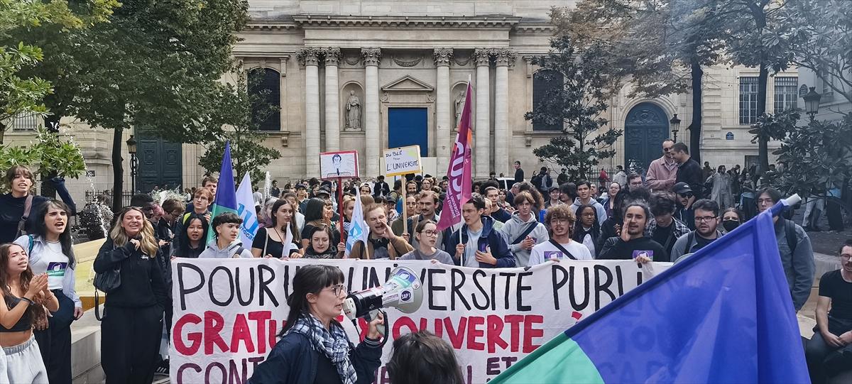 Fransa’da Bütçe Kesintileri Karşıtı Genel Grev ve Protestolar (Eylül 2025)