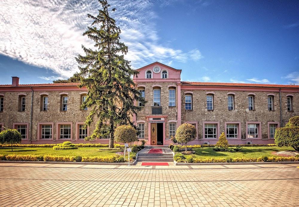 Istanbul Sabahattin Zaim University