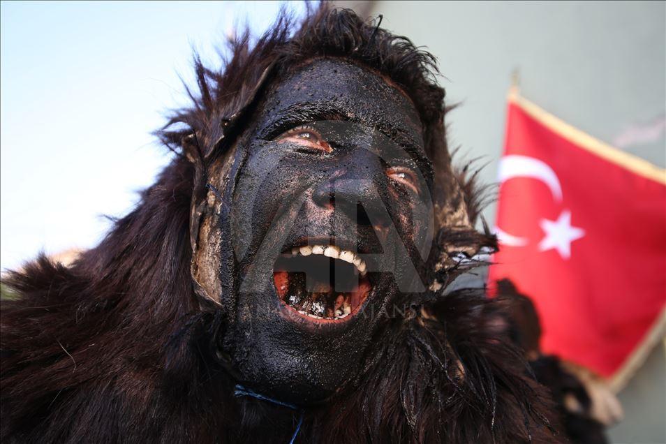 Tülütabaklar 