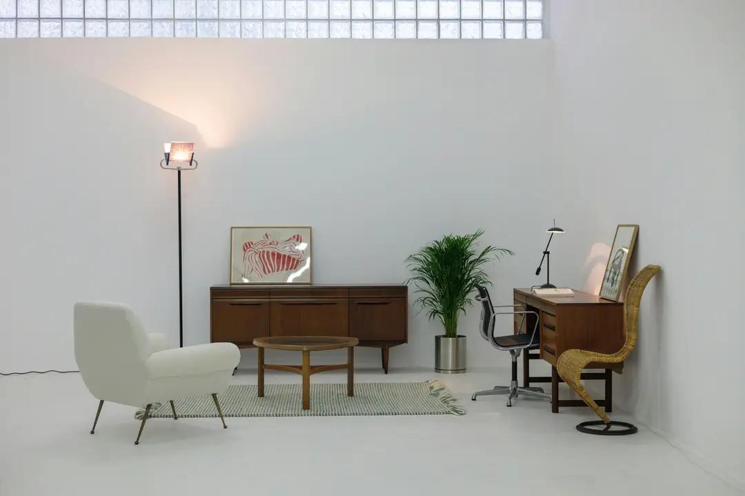 Mid-Century Modern