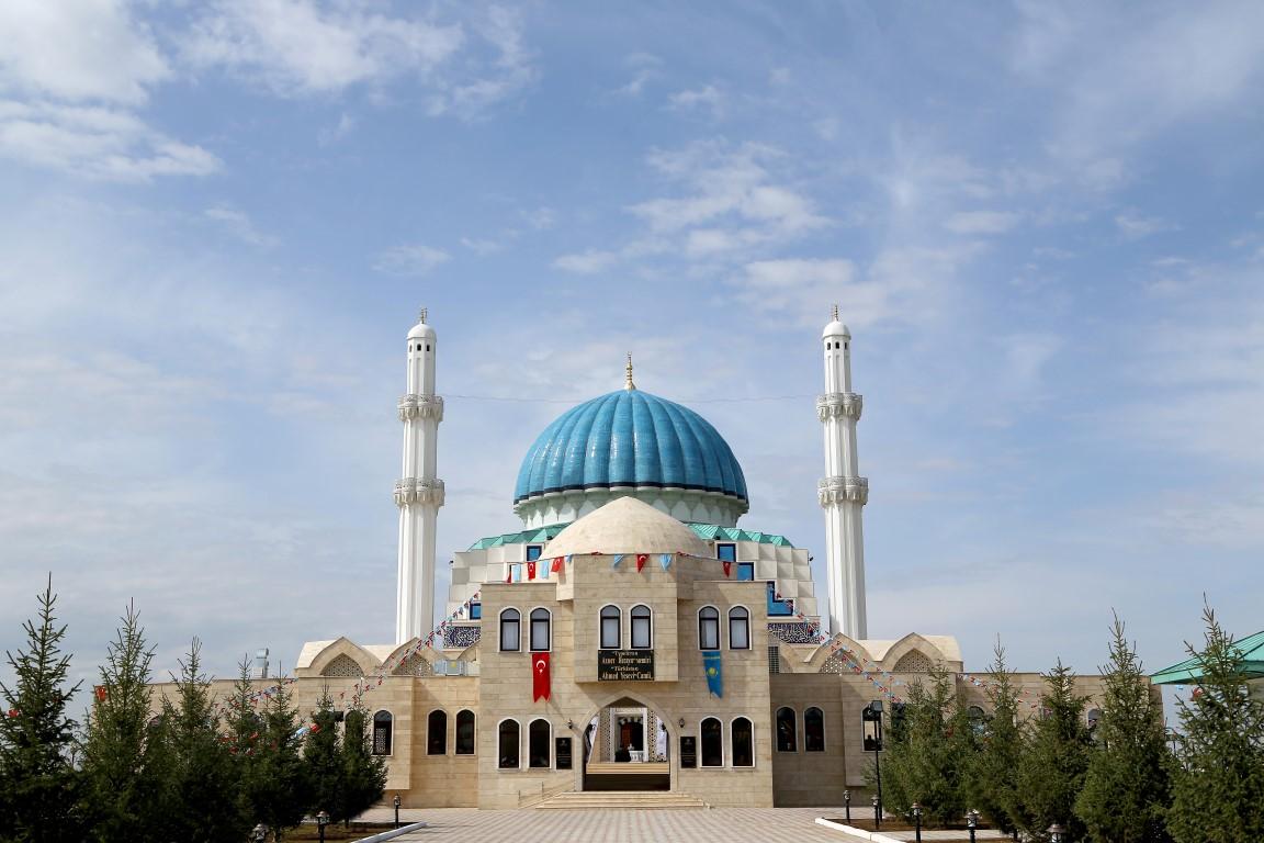 Kazakistan Hoca Ahmet Yesevi Camii