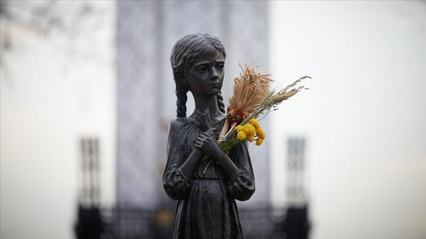 Holodomor aa.jpg