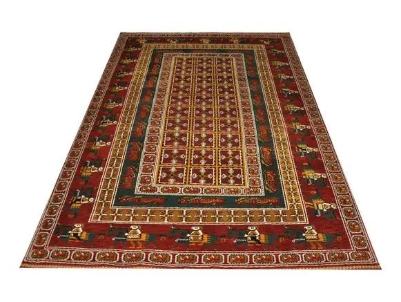 Gördes Handwoven Carpet
