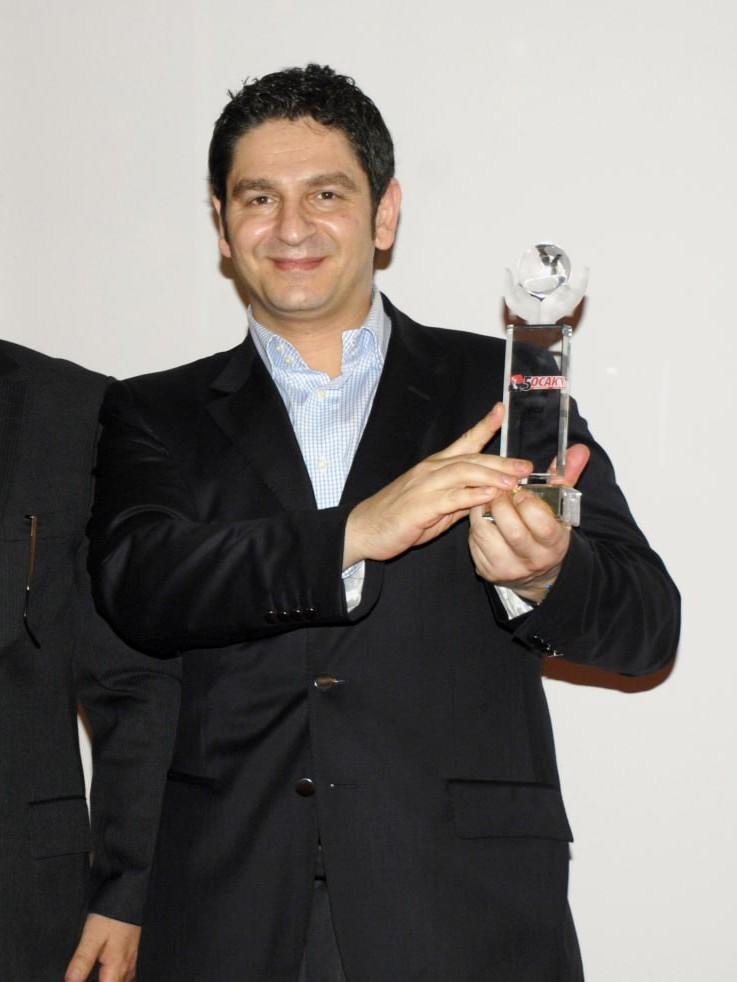 Güntekin Onay bilgi.jpg