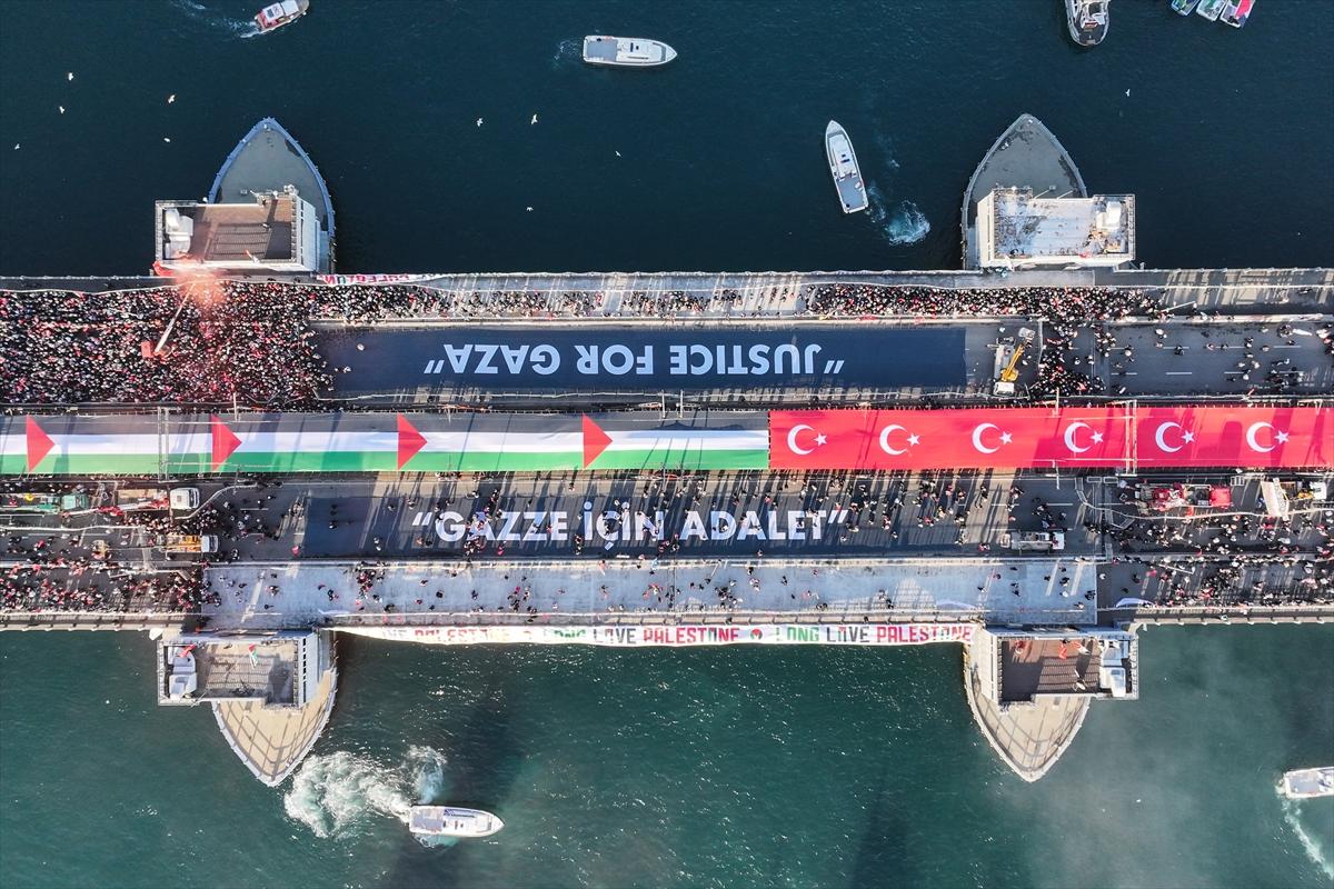 Galata Köprüsü Filistin’e Destek Yürüyüşüne Spor Camiası Katılımı (2026)