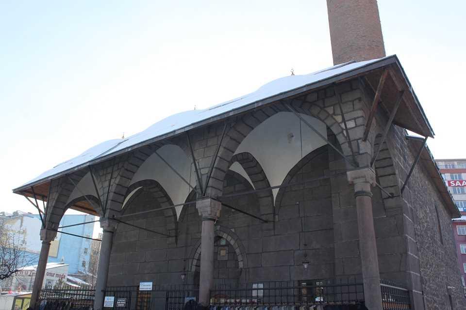 Gürcü Kapı (Ali Ağa) Camii 