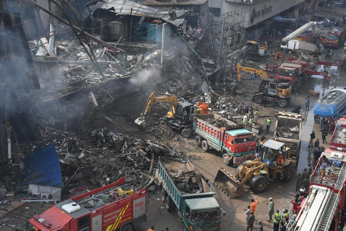 Karaçi Gul Plaza Shopping Center Fire (2026)
