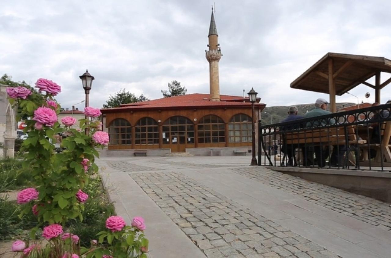 Gülabibey Camii (Kemah)