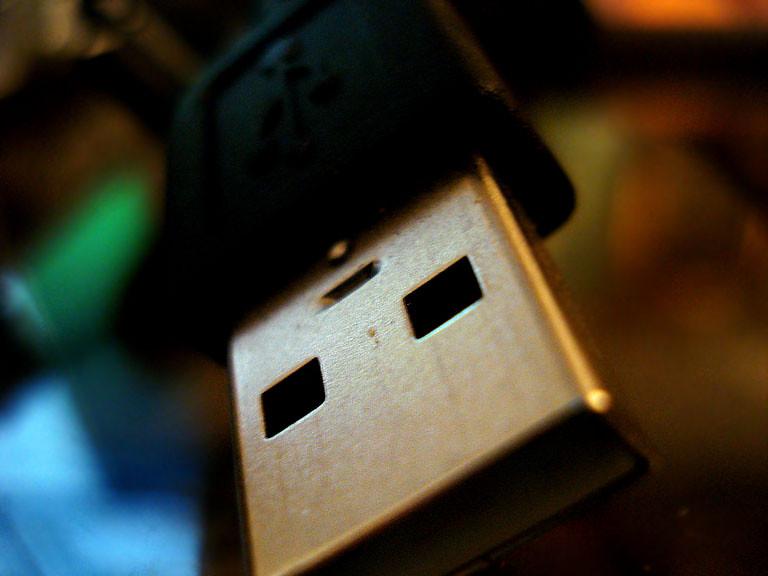 Universal Serial Bus (USB)