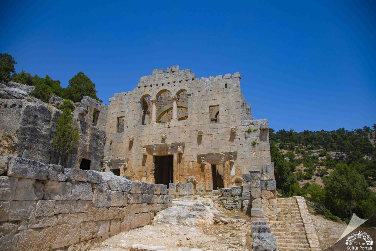 Alahan Mana (1).jpg