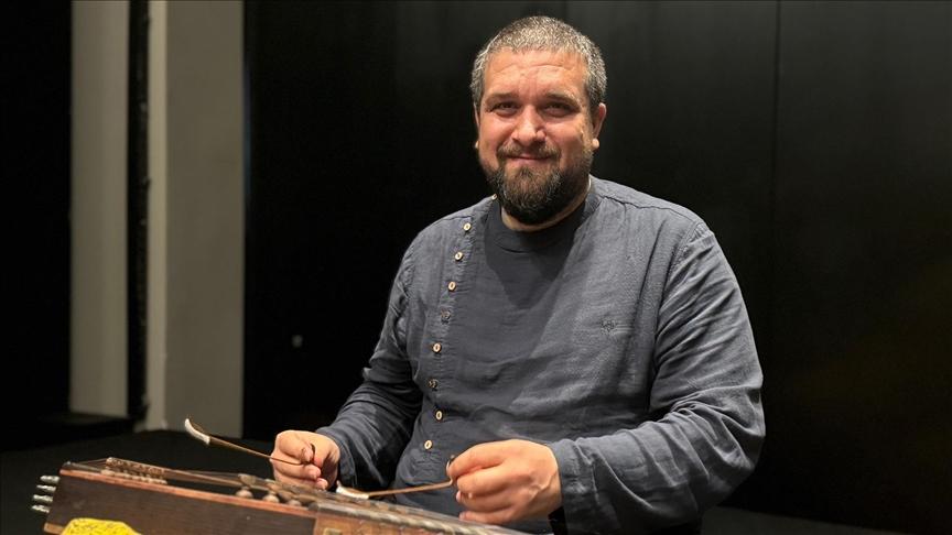 Sedat Anar
