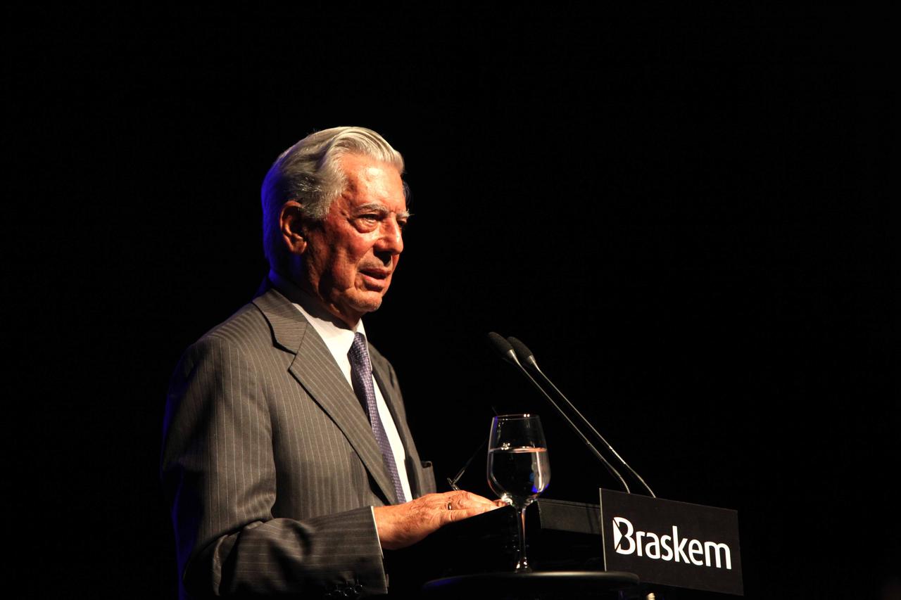 Mario_Vargas_Llosa.jpg